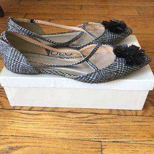 J Crew houndstooth flats, sequin flower, size 8.5